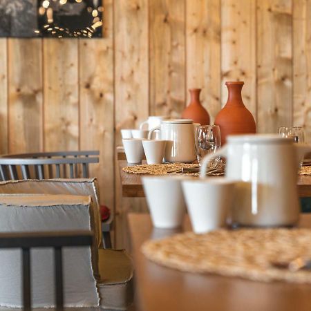 French Coco Hotel La Trinité Kültér fotó