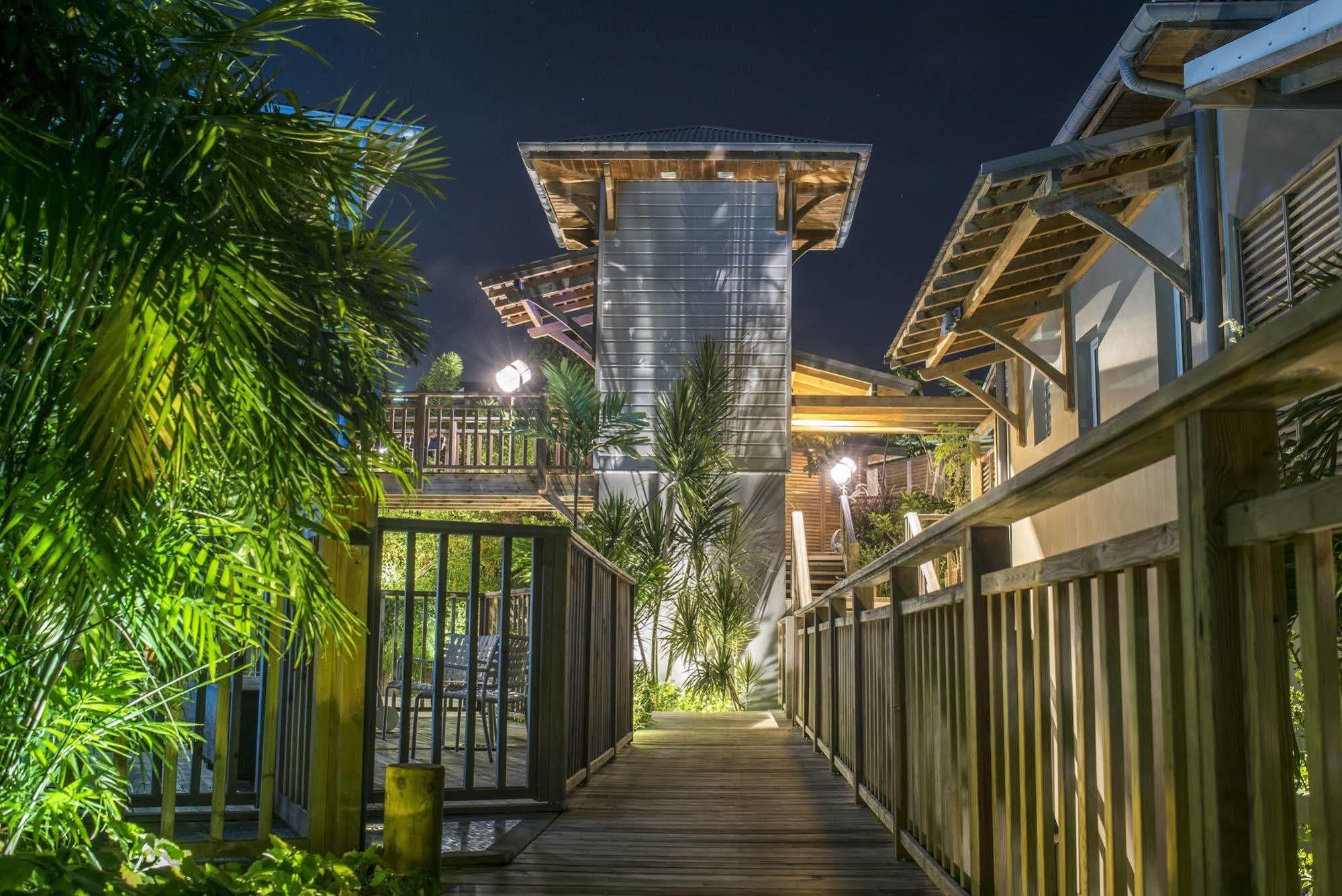 French Coco Hotel La Trinité Kültér fotó