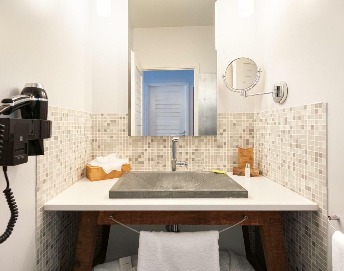 French Coco Hotel La Trinité Kültér fotó